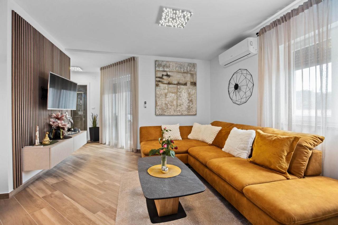 Apartment Leone メドゥリン エクステリア 写真