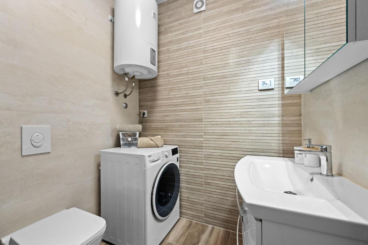 Apartment Leone メドゥリン エクステリア 写真