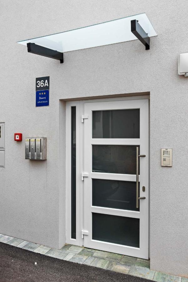 Apartment Leone メドゥリン エクステリア 写真