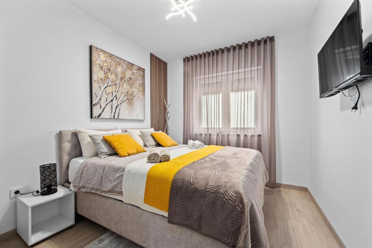 Apartment Leone メドゥリン エクステリア 写真